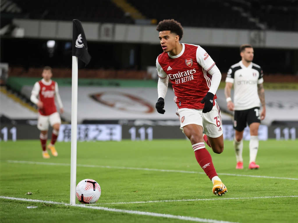 的战术和足 的战术和足