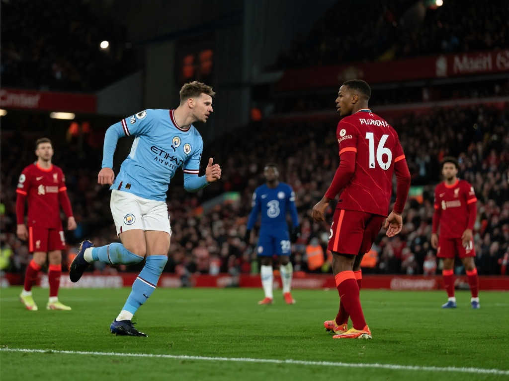 胡桑诺夫与 胡桑诺夫与